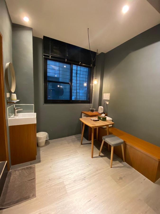 良文旅2館ryou Hotel Vintage - II Tainan Exterior photo